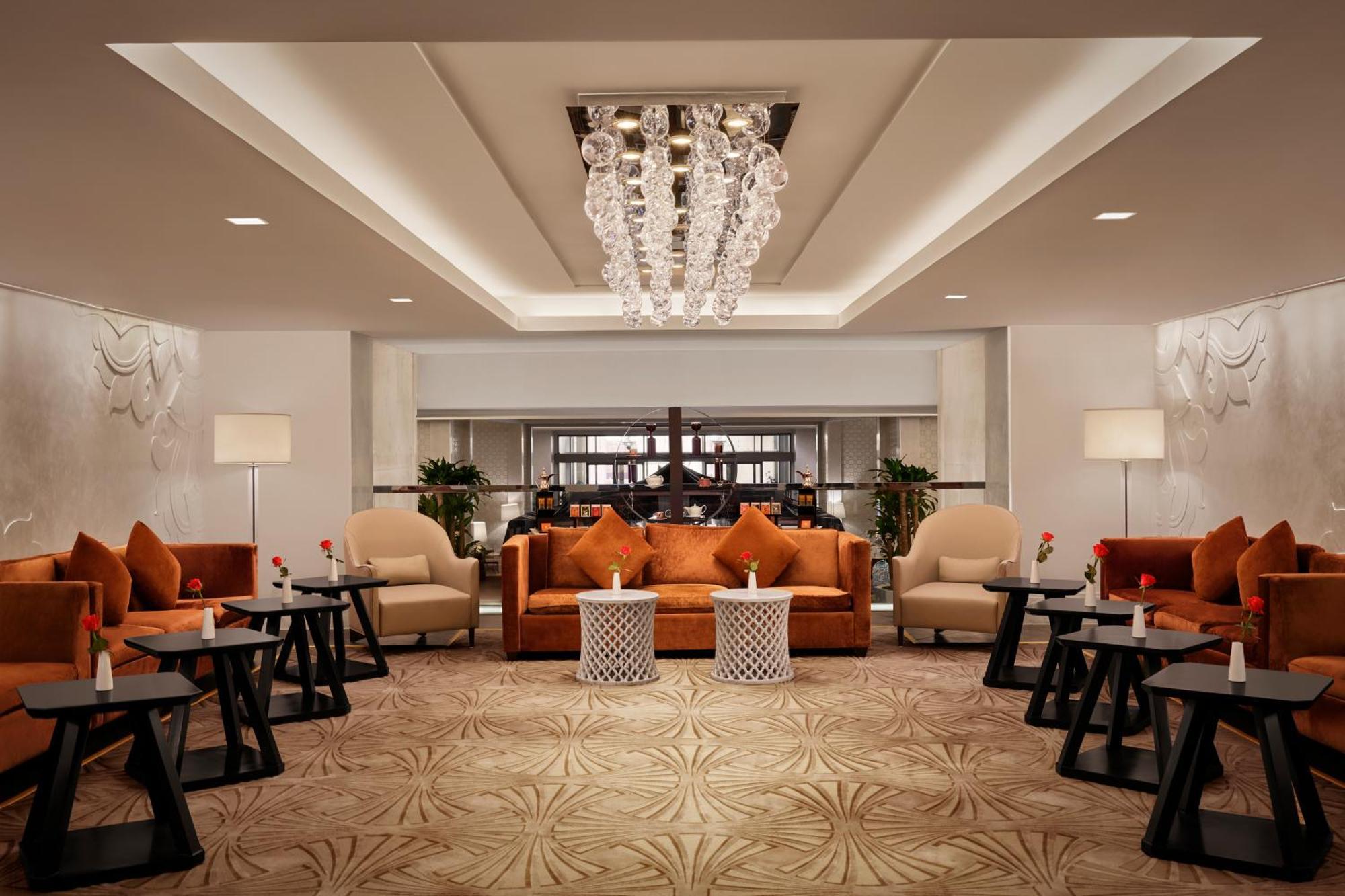 Hotel Conrad Jabal Omar Makkah La Meca Exterior foto The lounge at the airport
